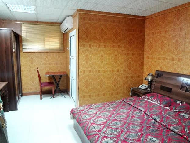 Dana Hotel Doha Kültér fotó