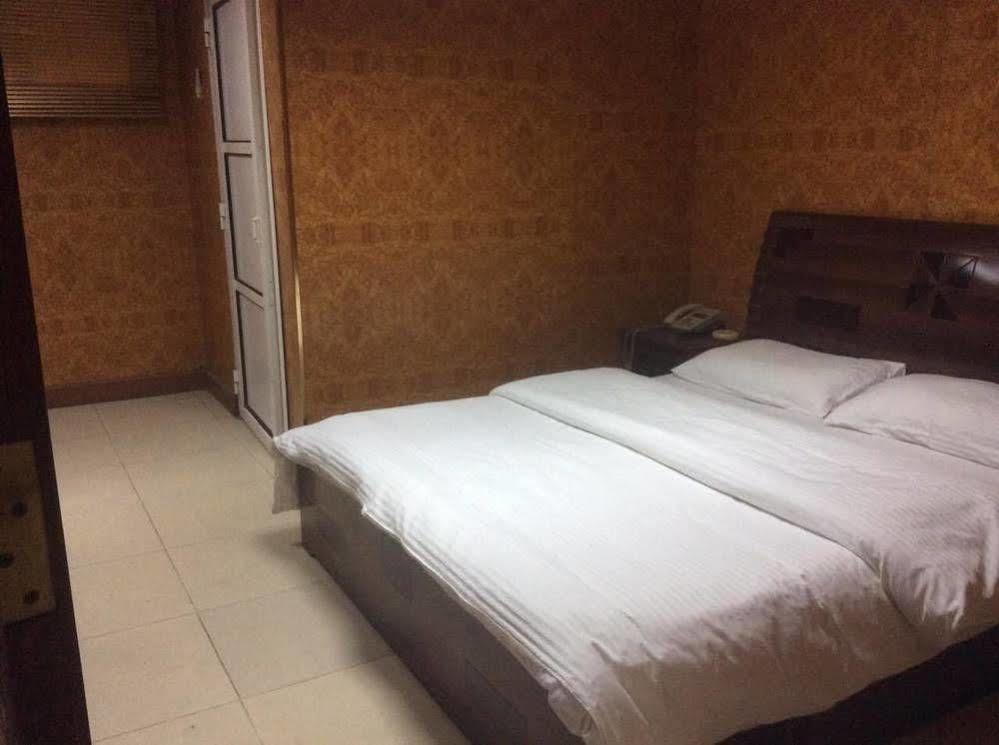 Dana Hotel Doha Kültér fotó